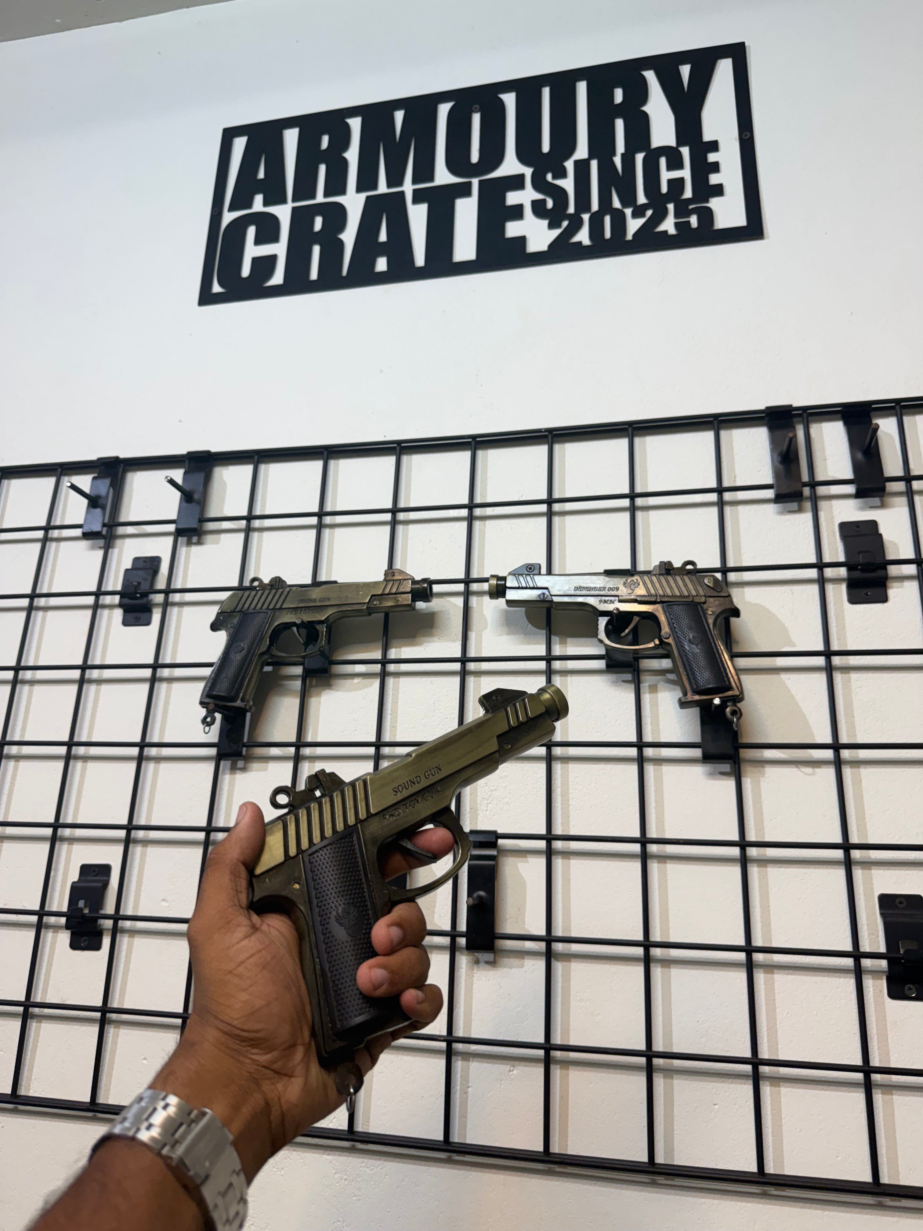 Defender Metal Toy Gun